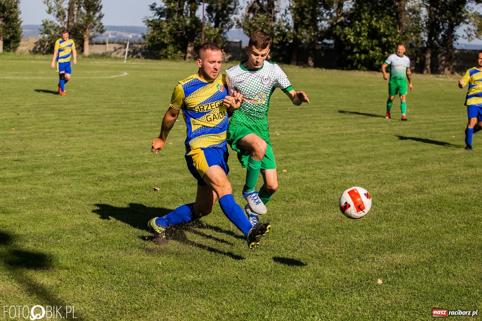 Zdjęcie w galerii na portalu naszraciborz.pl: Rezerwy Owsiszcz Ruch pokonały i komplet punktów zainkasowały [FOTO] wiadomości z regionu