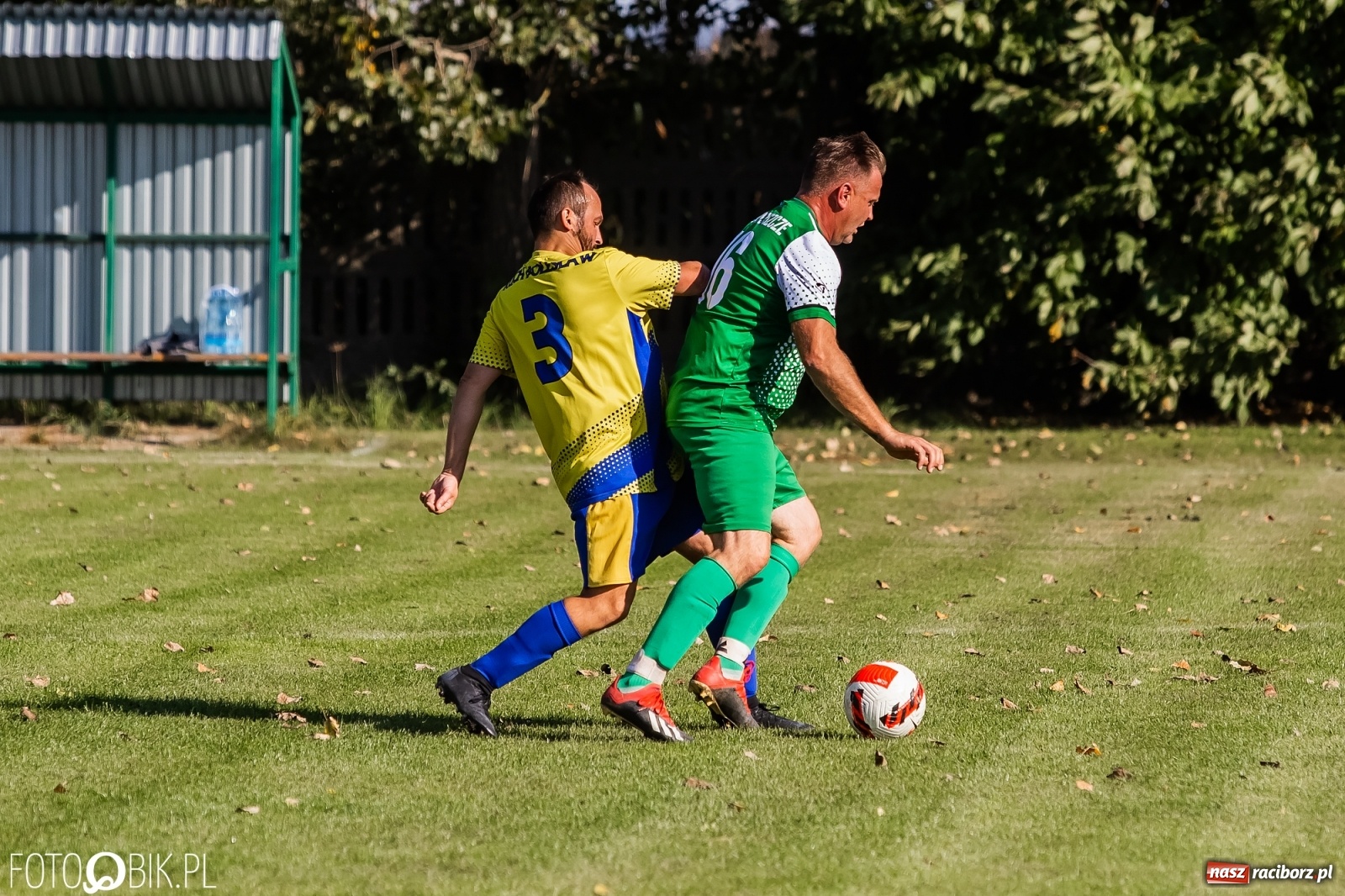 Zdjęcie w galerii na portalu naszraciborz.pl: Rezerwy Owsiszcz Ruch pokonały i komplet punktów zainkasowały [FOTO] wiadomości z regionu
