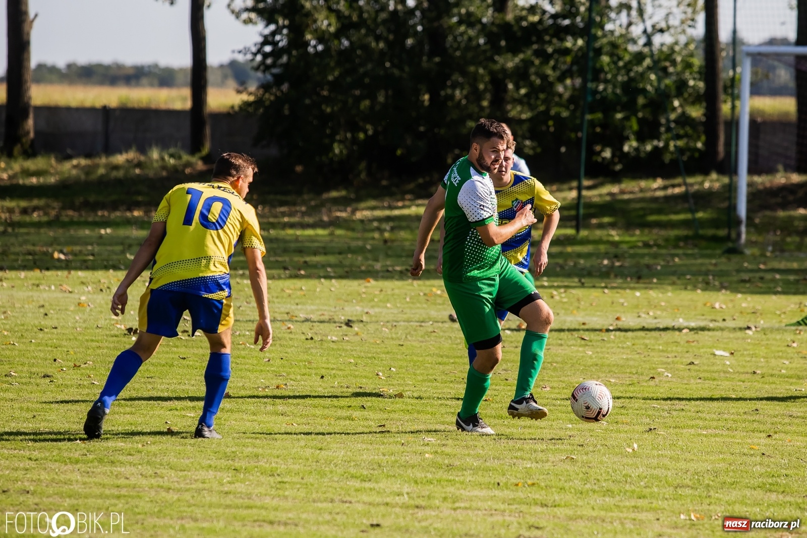 Zdjęcie w galerii na portalu naszraciborz.pl: Rezerwy Owsiszcz Ruch pokonały i komplet punktów zainkasowały [FOTO] wiadomości z regionu