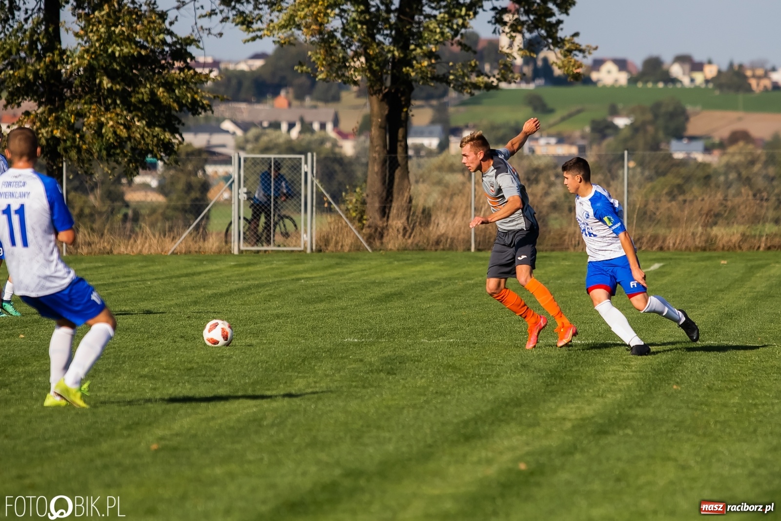 Zdjęcie w galerii na portalu naszraciborz.pl: Mury Fortecy za grube dla Borucina [FOTO] wiadomości z regionu