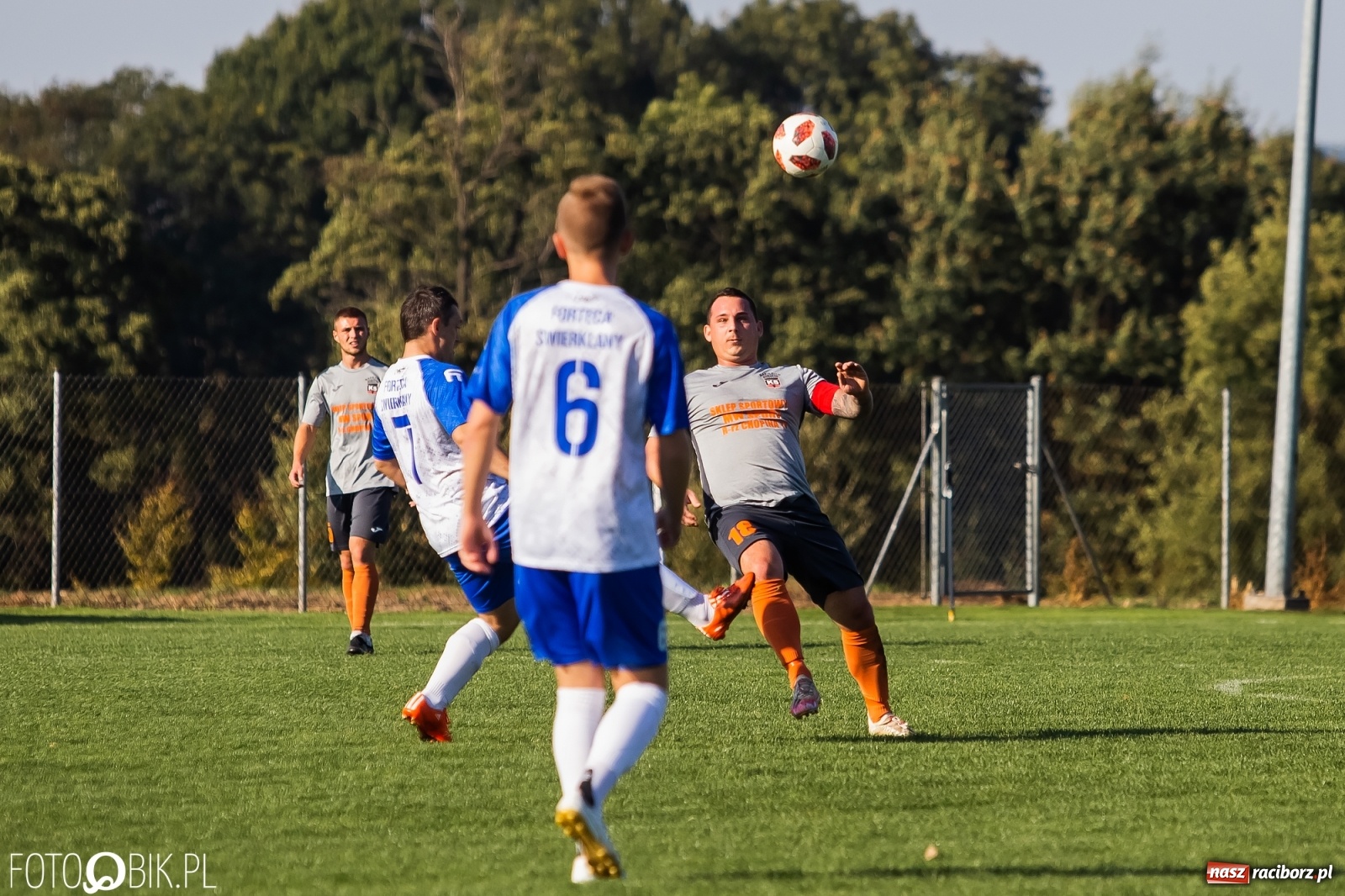 Zdjęcie w galerii na portalu naszraciborz.pl: Mury Fortecy za grube dla Borucina [FOTO] wiadomości z regionu