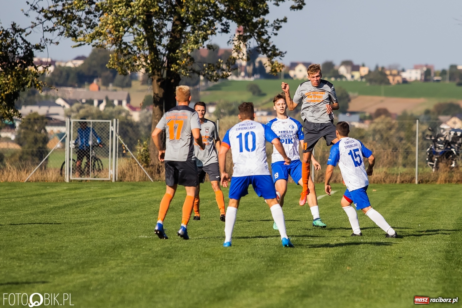 Zdjęcie w galerii na portalu naszraciborz.pl: Mury Fortecy za grube dla Borucina [FOTO] wiadomości z regionu