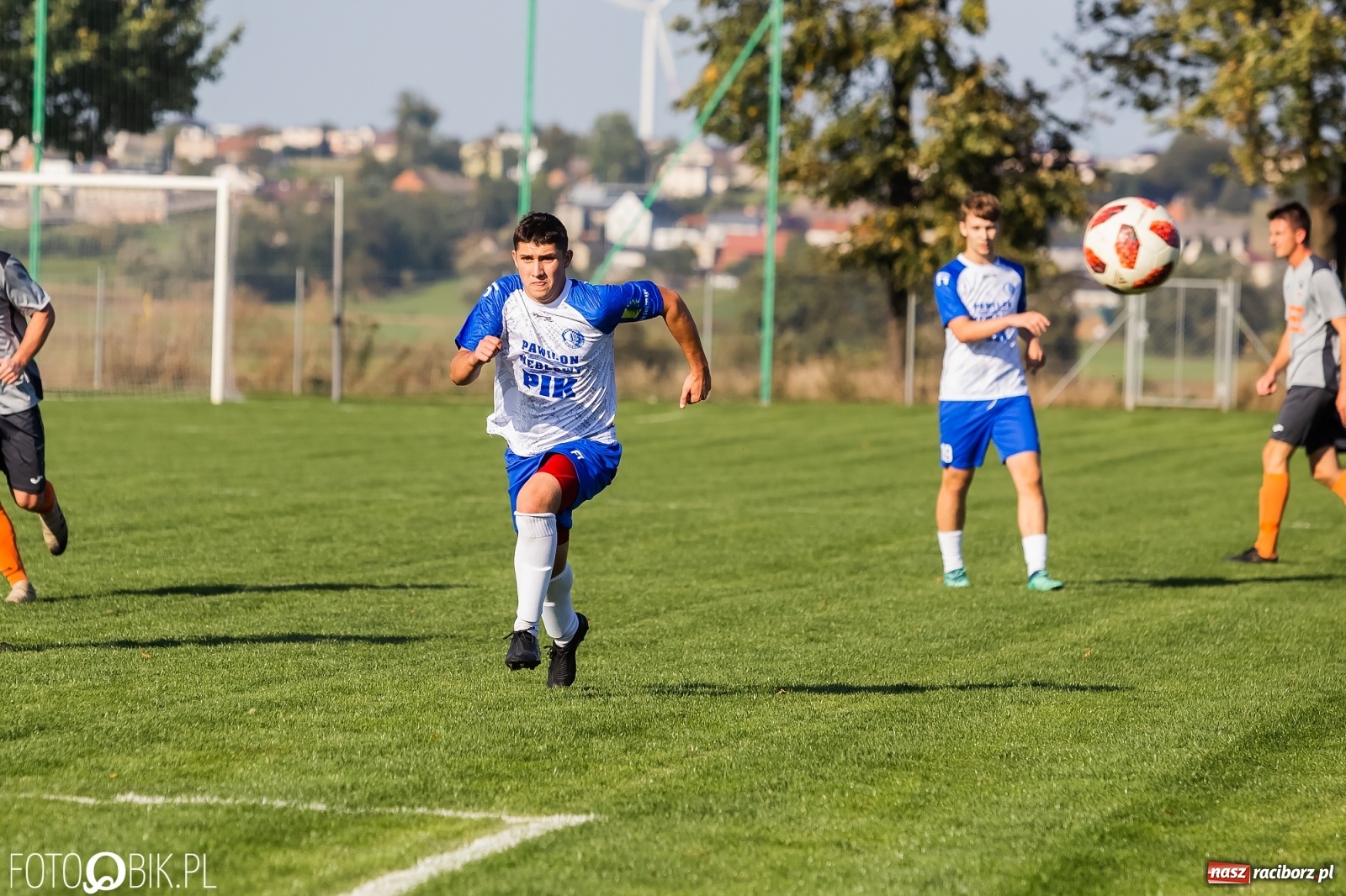 Zdjęcie w galerii na portalu naszraciborz.pl: Mury Fortecy za grube dla Borucina [FOTO] wiadomości z regionu