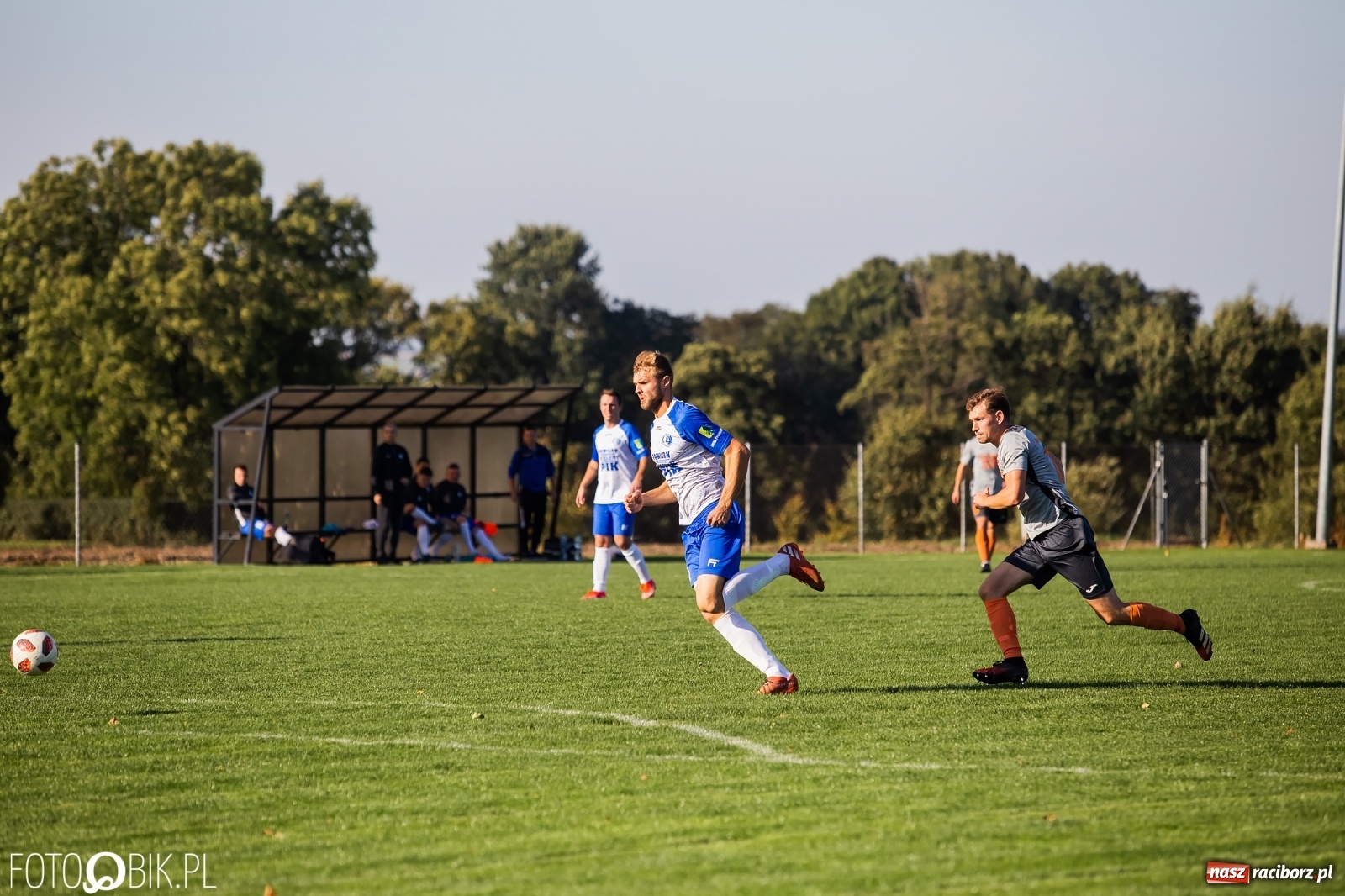 Zdjęcie w galerii na portalu naszraciborz.pl: Mury Fortecy za grube dla Borucina [FOTO] wiadomości z regionu