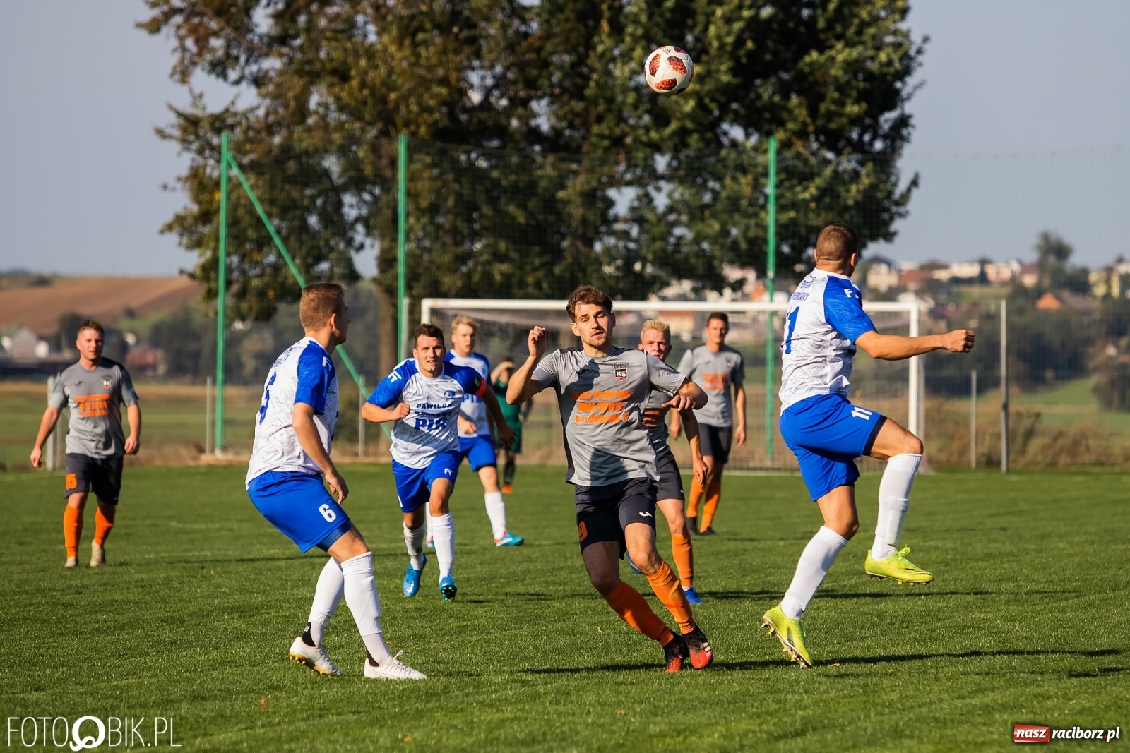 Zdjęcie w galerii na portalu naszraciborz.pl: Mury Fortecy za grube dla Borucina [FOTO] wiadomości z regionu