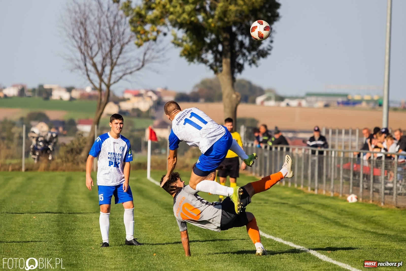 Zdjęcie w galerii na portalu naszraciborz.pl: Mury Fortecy za grube dla Borucina [FOTO] wiadomości z regionu