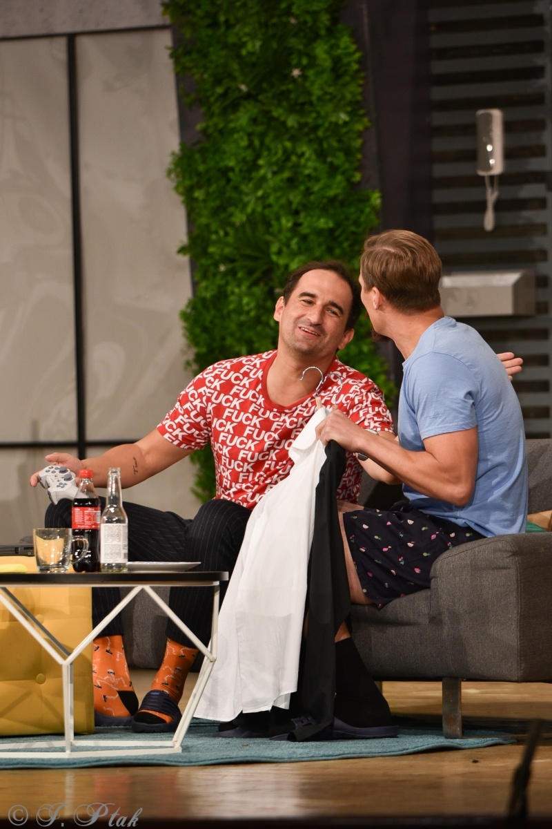 Zdjęcie w galerii na portalu naszraciborz.pl: Wąsik, czyli komedia w doborowej obsadzie na scenie RCK wiadomości z regionu