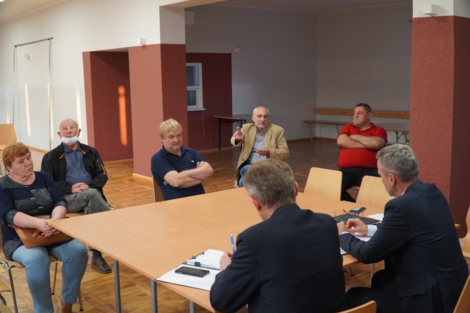 Zdjęcie w galerii na portalu naszraciborz.pl: Miedonia już po spotkaniu z prezydentem. Lista zgłoszonych problemów wiadomości z regionu