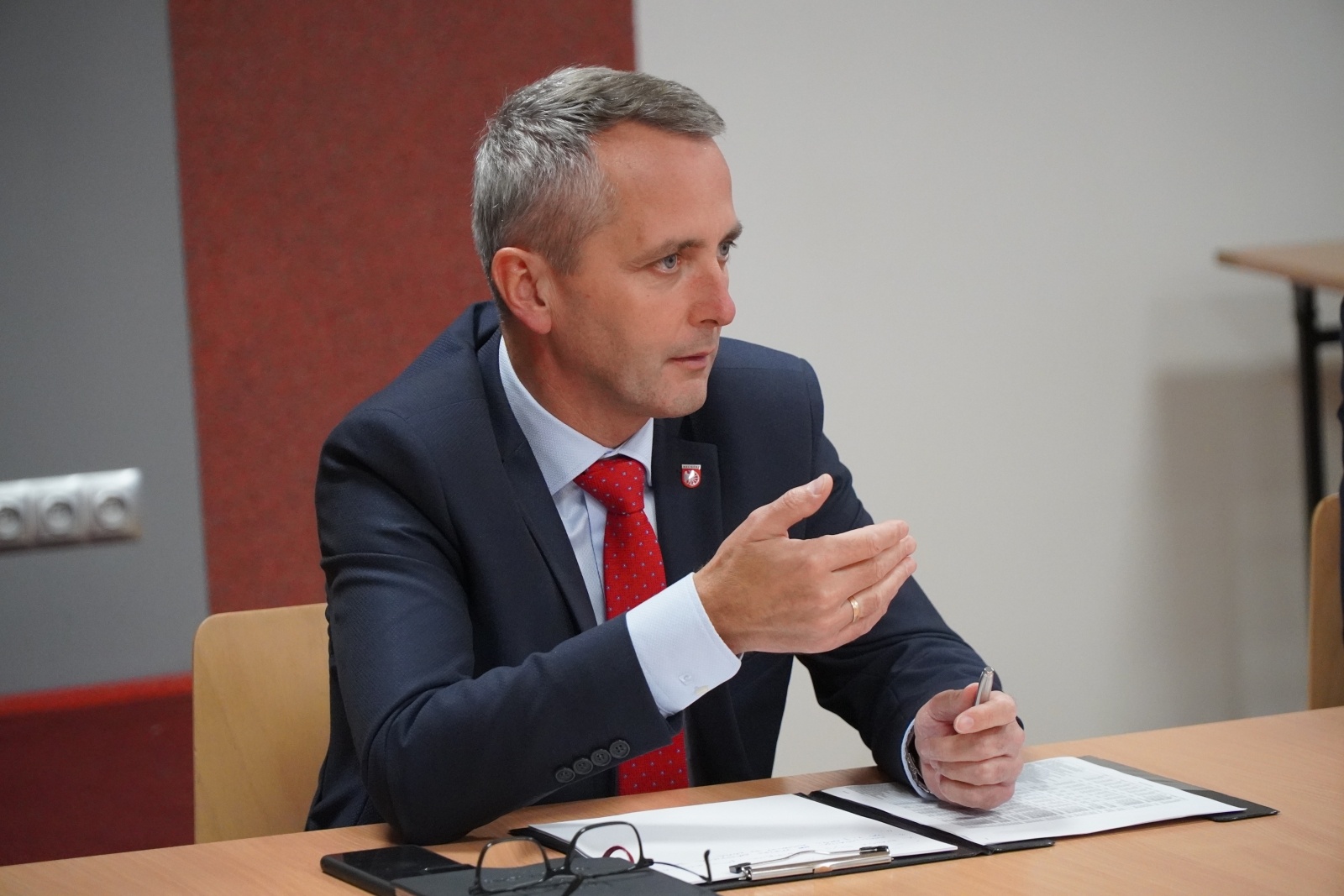 Zdjęcie w galerii na portalu naszraciborz.pl: Miedonia już po spotkaniu z prezydentem. Lista zgłoszonych problemów wiadomości z regionu