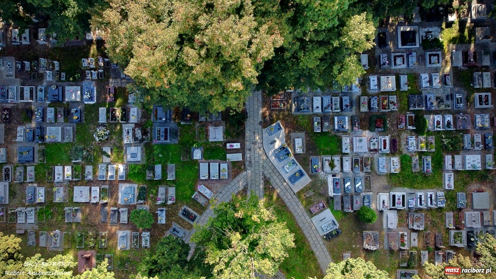 Zdjęcie w galerii na portalu naszraciborz.pl: Niedzielski o rekomendacjach dot. cmentarzy 1 listopada wiadomości z regionu