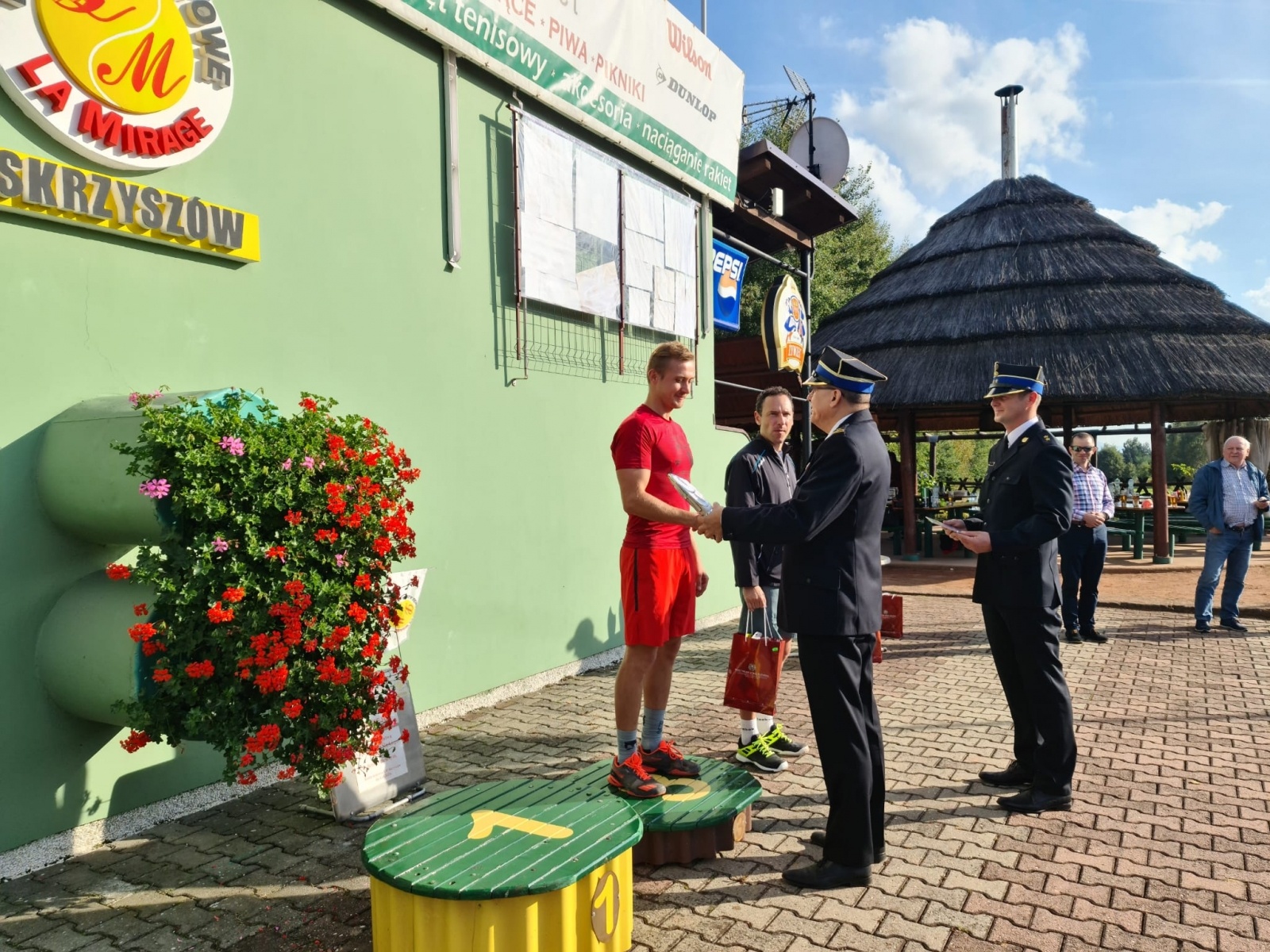 Zdjęcie w galerii na portalu naszraciborz.pl: Strażak z Raciborza wicemistrzem Śląska w tenisie ziemnym wiadomości z regionu