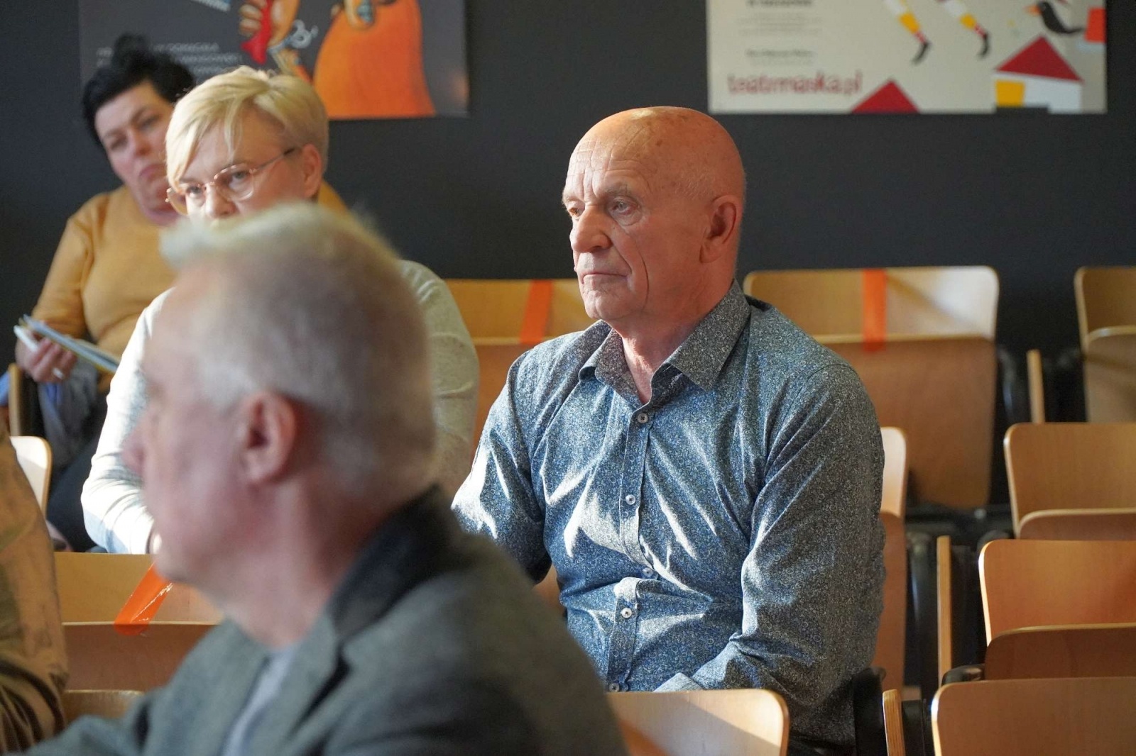 Zdjęcie w galerii na portalu naszraciborz.pl: Prezydent na Ostrogu. Przyszło dziewięć osób i trzech radnych wiadomości z regionu