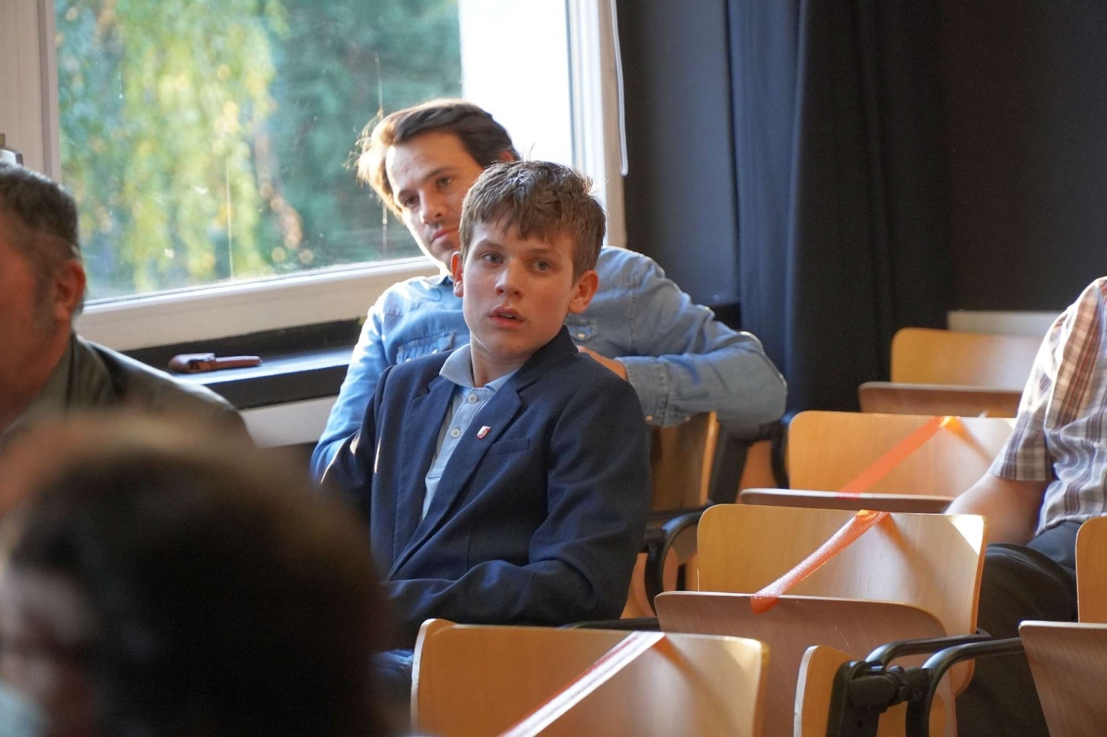 Zdjęcie w galerii na portalu naszraciborz.pl: Prezydent na Ostrogu. Przyszło dziewięć osób i trzech radnych wiadomości z regionu