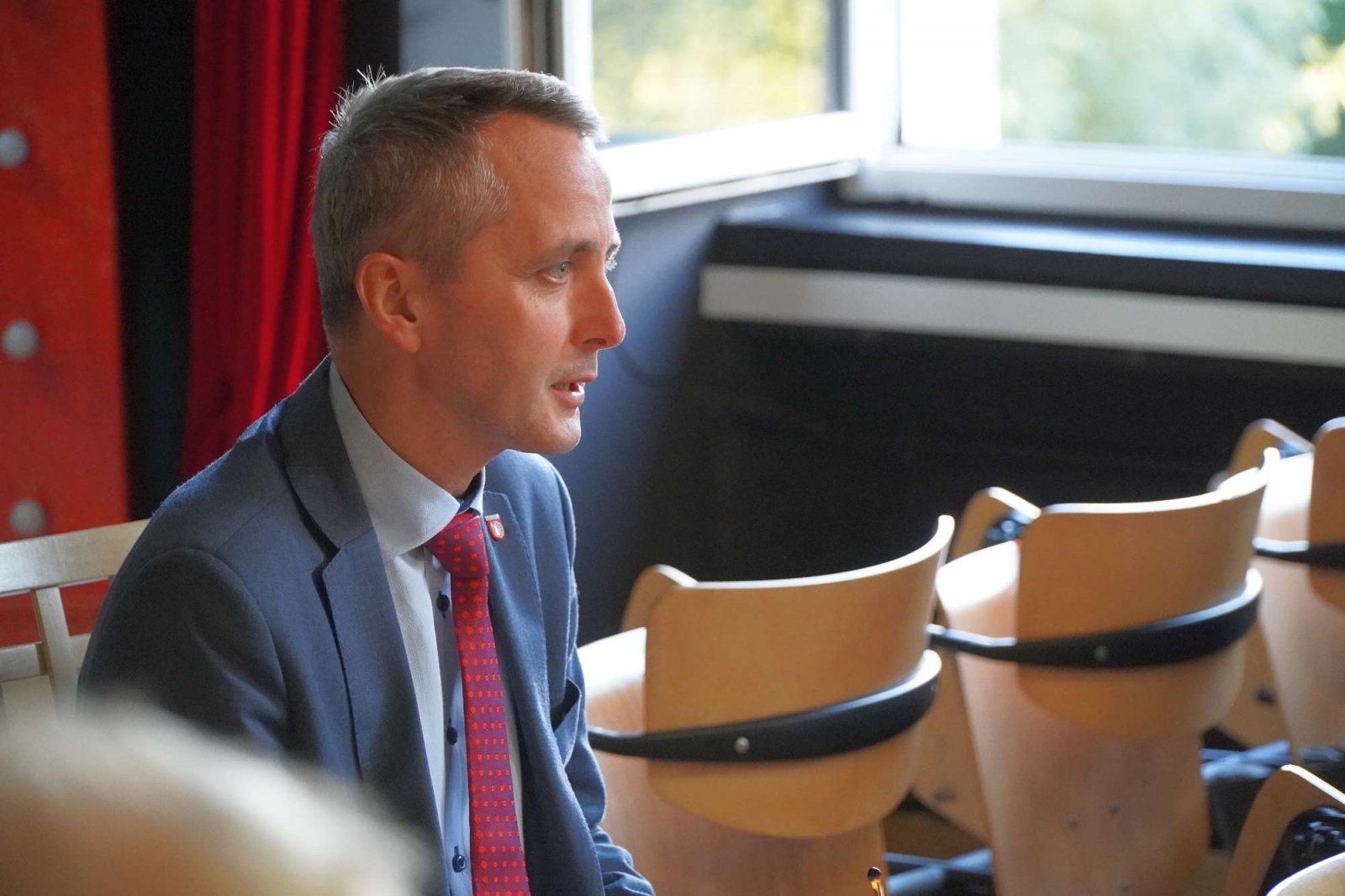 Zdjęcie w galerii na portalu naszraciborz.pl: Prezydent na Ostrogu. Przyszło dziewięć osób i trzech radnych wiadomości z regionu