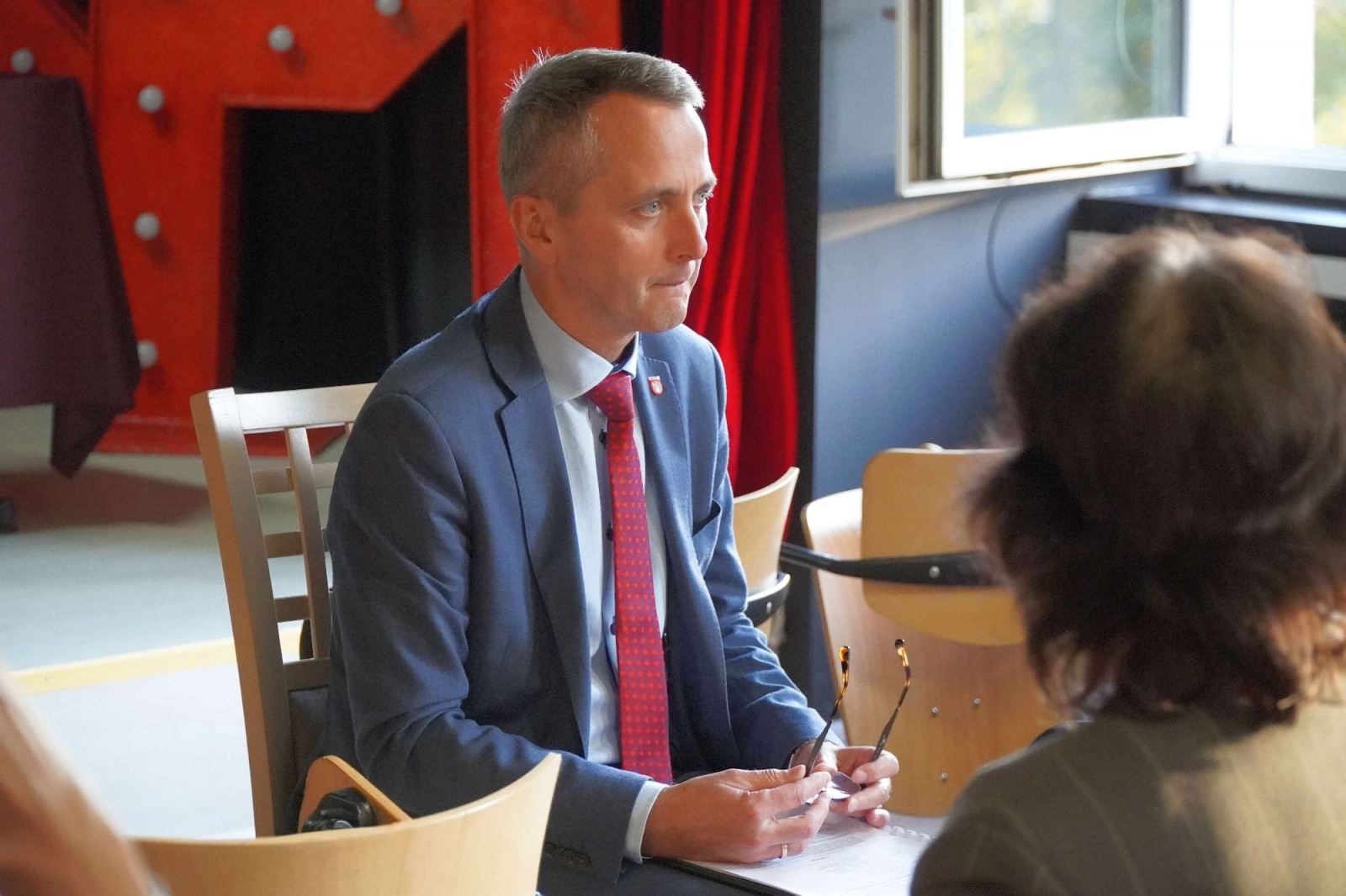 Zdjęcie w galerii na portalu naszraciborz.pl: Prezydent na Ostrogu. Przyszło dziewięć osób i trzech radnych wiadomości z regionu