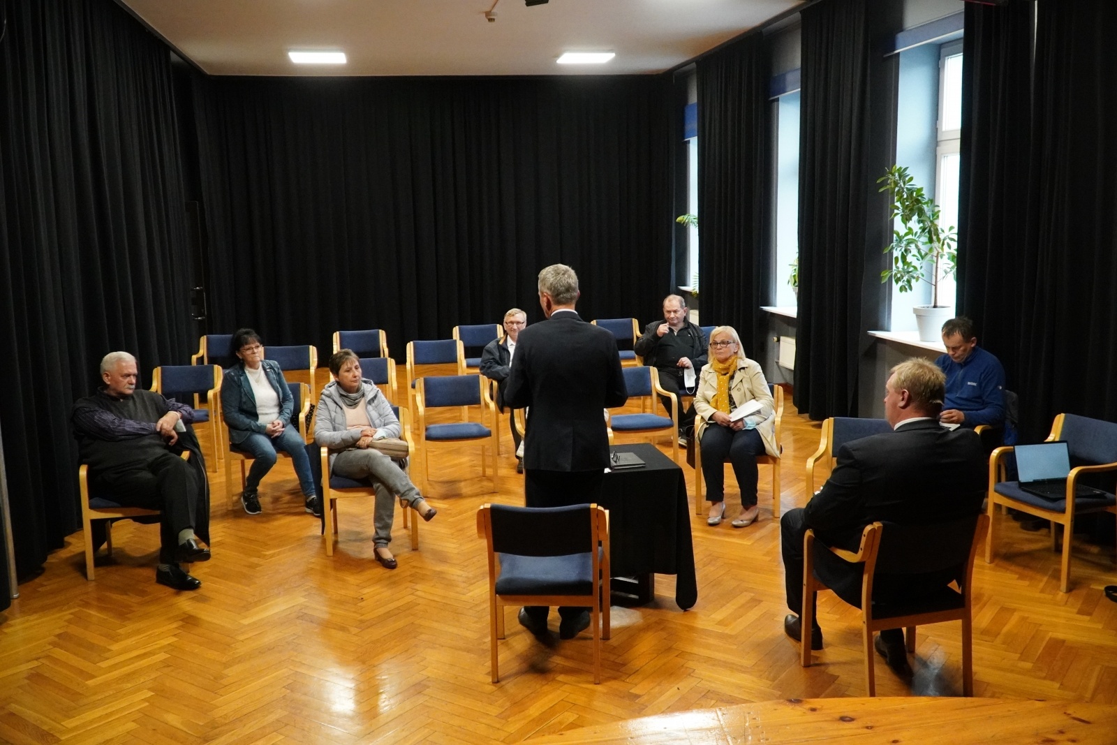 Zdjęcie w galerii na portalu naszraciborz.pl: Objazd miasta trwa. Prezydent w parafii św. Mikołaja wiadomości z regionu