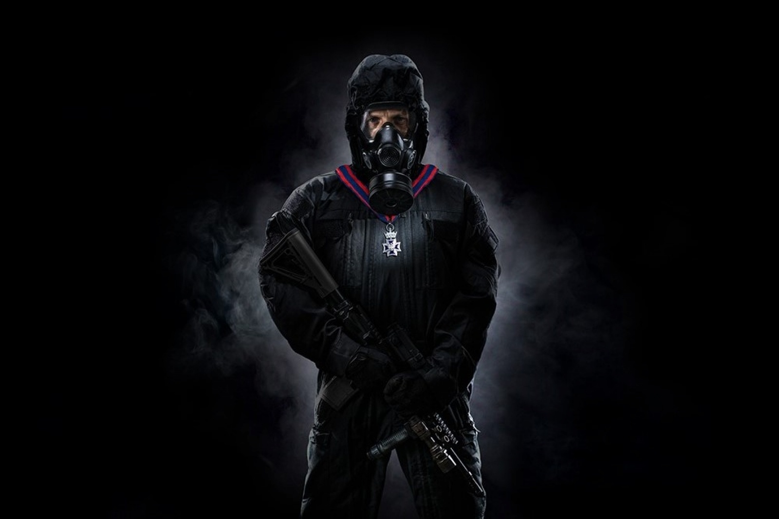 Zdjęcie w galerii na portalu naszraciborz.pl: NAVAL – żołnierz, który pisze książki ponownie w raciborskiej bibliotece wiadomości z regionu