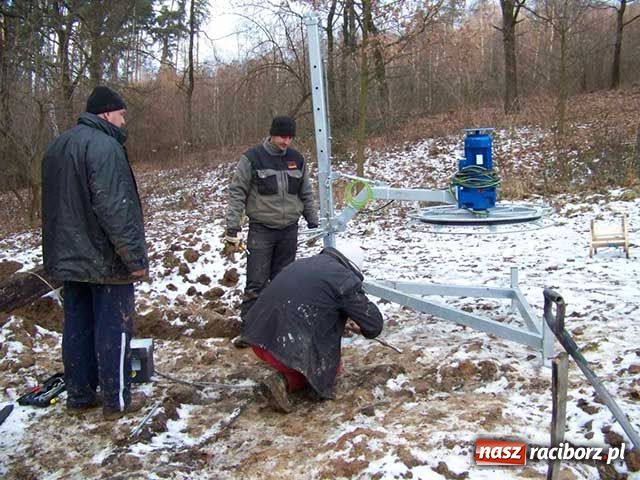 Zdjęcie w galerii na portalu naszraciborz.pl: Białe szaleństwo na Urbanku wiadomości z regionu