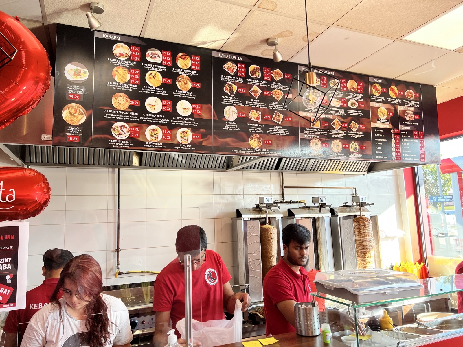 Zdjęcie w galerii na portalu naszraciborz.pl: KEBAB INN zaprasza na 2 urodziny. Świętuj z nami i rabatami! wiadomości z regionu