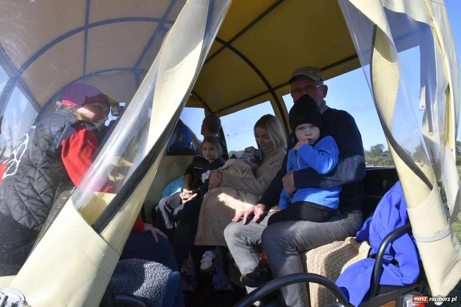 Zdjęcie w galerii na portalu naszraciborz.pl: Kornowacki piknik świętego Huberta [FOTO i WIDEO] wiadomości z regionu