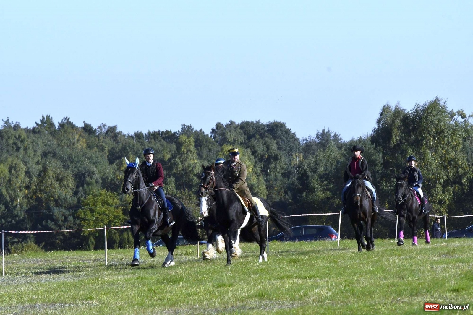Zdjęcie w galerii na portalu naszraciborz.pl: Kornowacki piknik świętego Huberta [FOTO i WIDEO] wiadomości z regionu