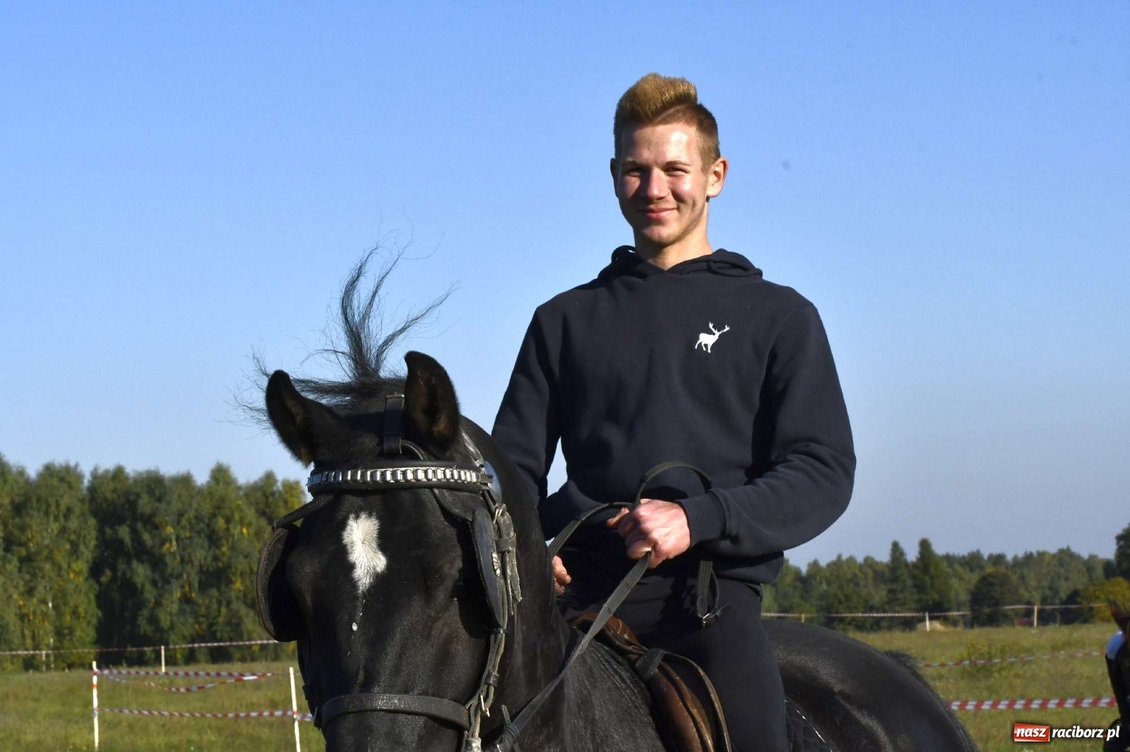 Zdjęcie w galerii na portalu naszraciborz.pl: Kornowacki piknik świętego Huberta [FOTO i WIDEO] wiadomości z regionu