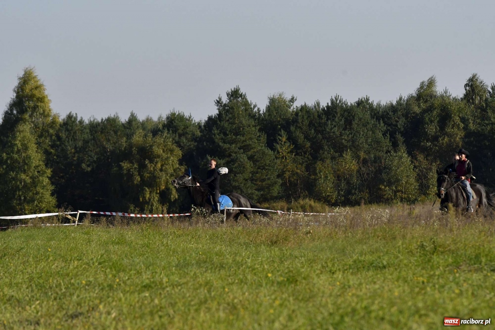 Zdjęcie w galerii na portalu naszraciborz.pl: Kornowacki piknik świętego Huberta [FOTO i WIDEO] wiadomości z regionu