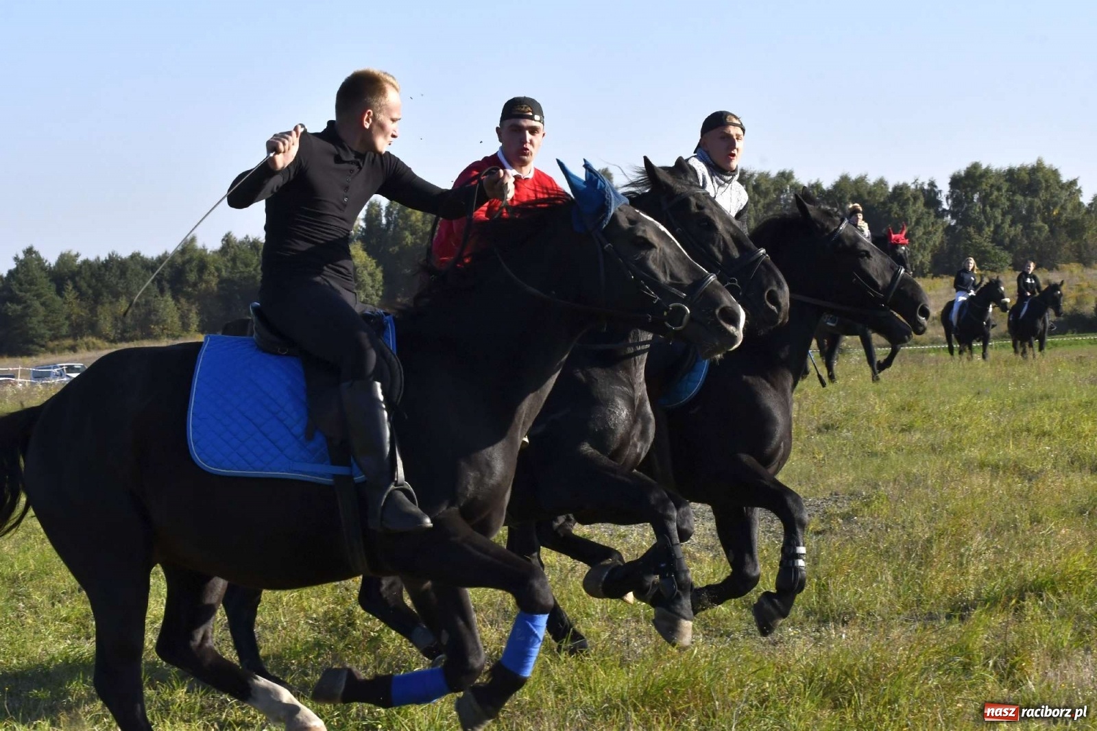 Zdjęcie w galerii na portalu naszraciborz.pl: Kornowacki piknik świętego Huberta [FOTO i WIDEO] wiadomości z regionu