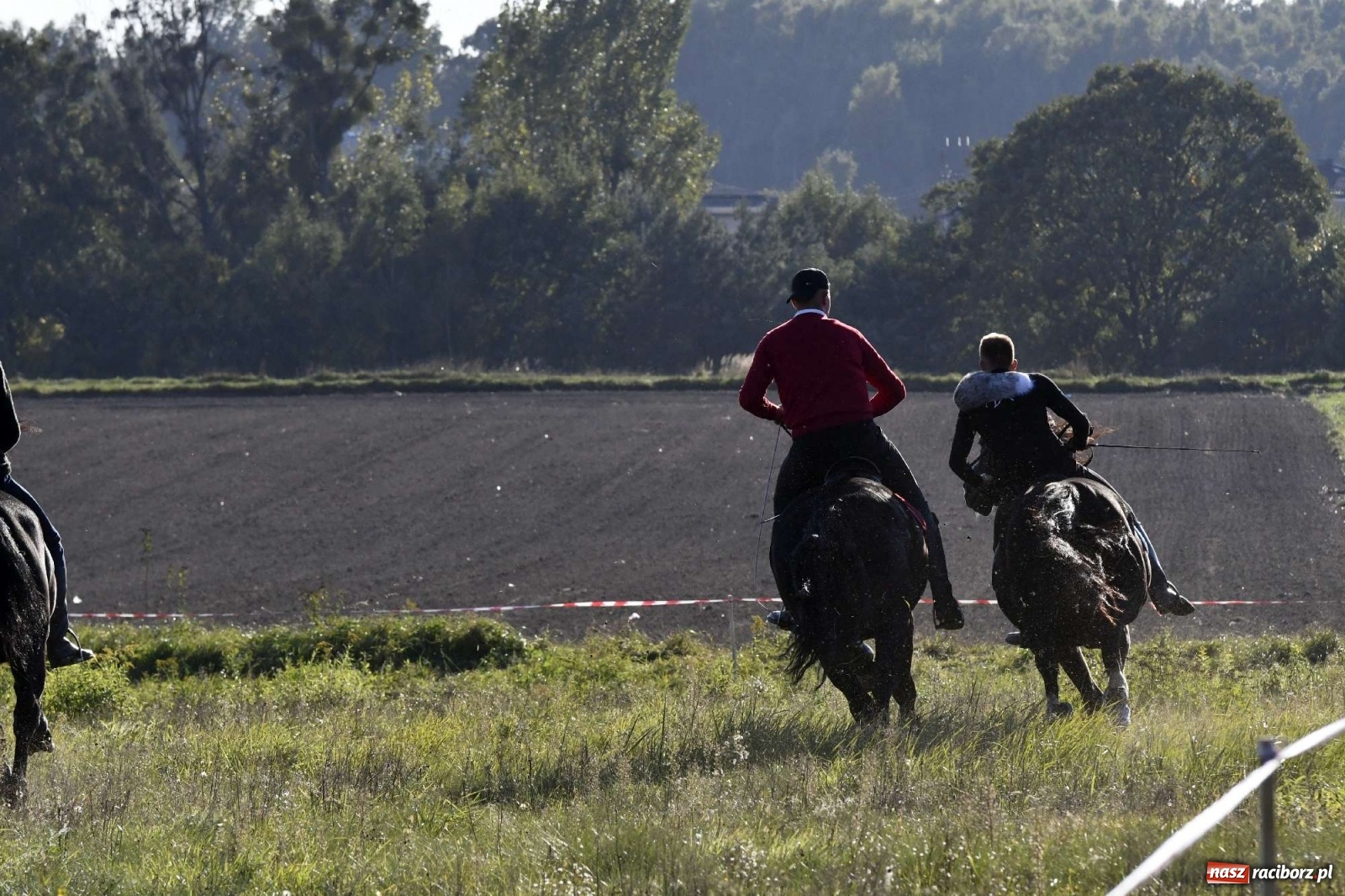 Zdjęcie w galerii na portalu naszraciborz.pl: Kornowacki piknik świętego Huberta [FOTO i WIDEO] wiadomości z regionu