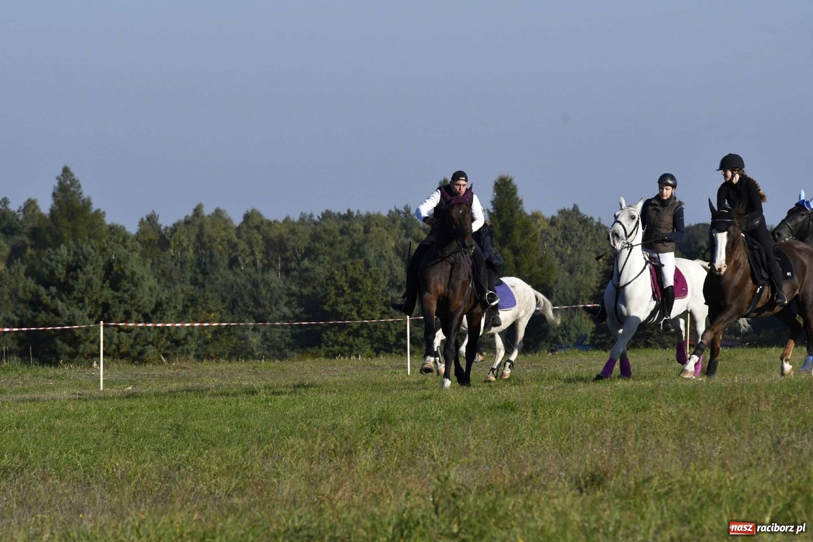 Zdjęcie w galerii na portalu naszraciborz.pl: Kornowacki piknik świętego Huberta [FOTO i WIDEO] wiadomości z regionu