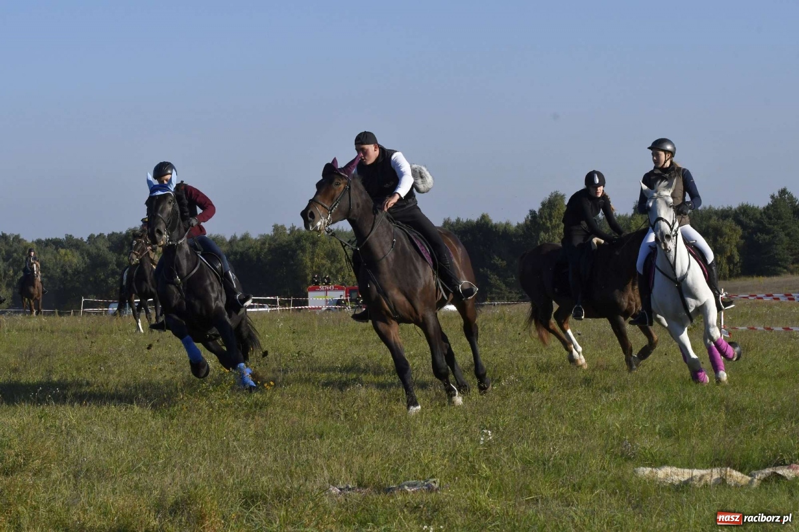 Zdjęcie w galerii na portalu naszraciborz.pl: Kornowacki piknik świętego Huberta [FOTO i WIDEO] wiadomości z regionu