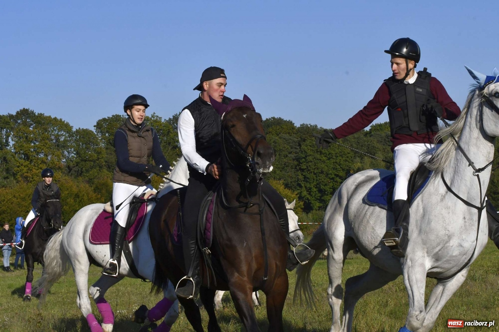 Zdjęcie w galerii na portalu naszraciborz.pl: Kornowacki piknik świętego Huberta [FOTO i WIDEO] wiadomości z regionu