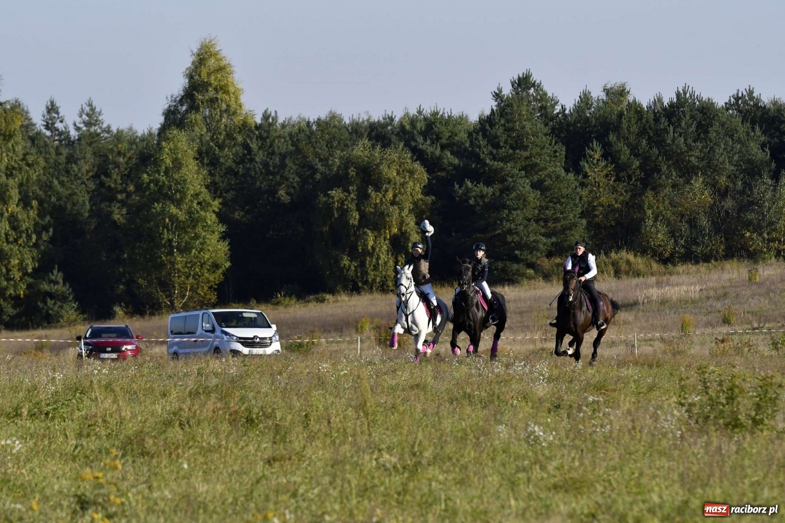 Zdjęcie w galerii na portalu naszraciborz.pl: Kornowacki piknik świętego Huberta [FOTO i WIDEO] wiadomości z regionu