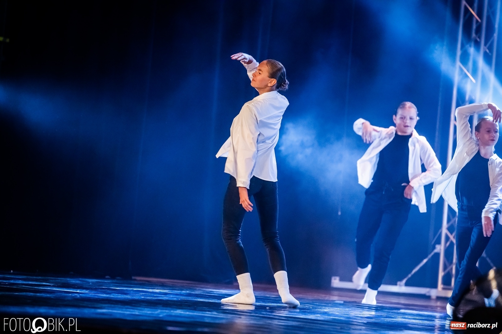 Zdjęcie w galerii na portalu naszraciborz.pl: Jubileuszowa gala zespołu tanecznego Skaza w Raciborskim Centrum Kultury wiadomości z regionu