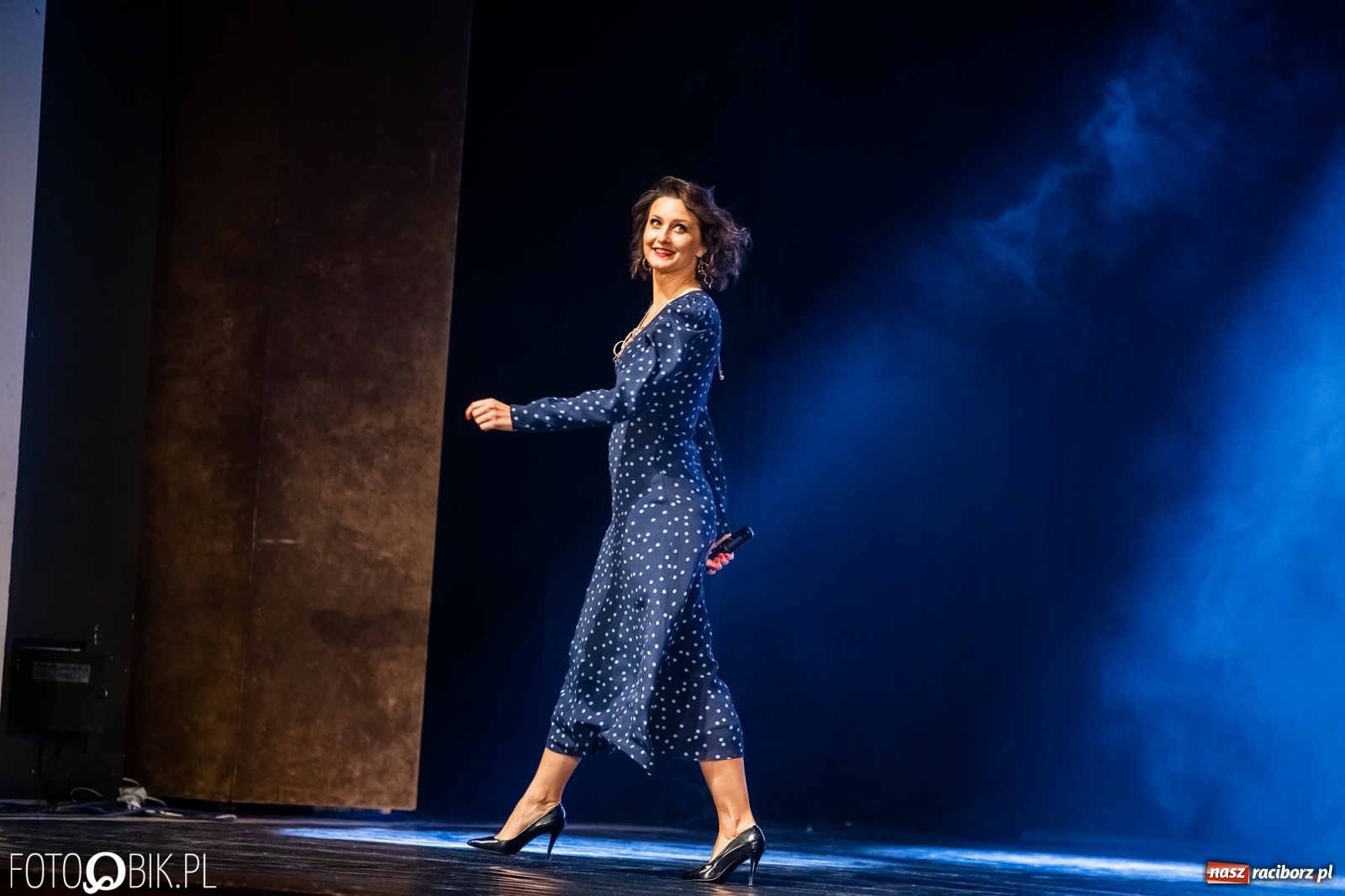 Zdjęcie w galerii na portalu naszraciborz.pl: Jubileuszowa gala zespołu tanecznego Skaza w Raciborskim Centrum Kultury wiadomości z regionu