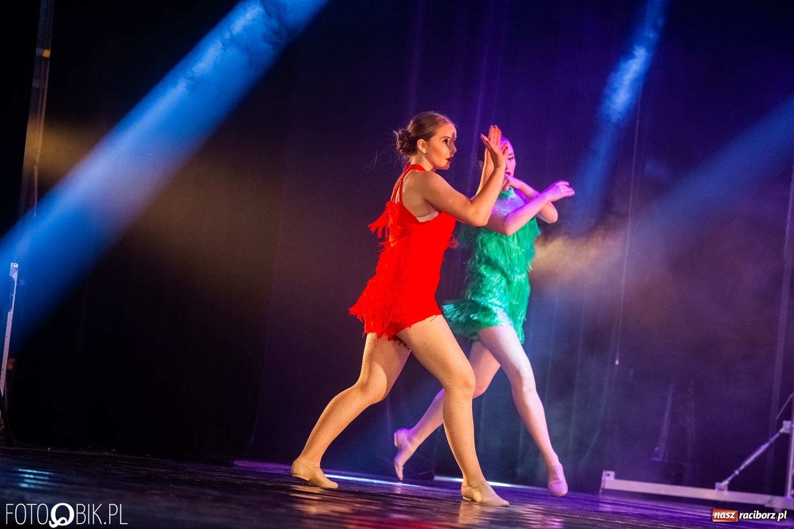 Zdjęcie w galerii na portalu naszraciborz.pl: Jubileuszowa gala zespołu tanecznego Skaza w Raciborskim Centrum Kultury wiadomości z regionu