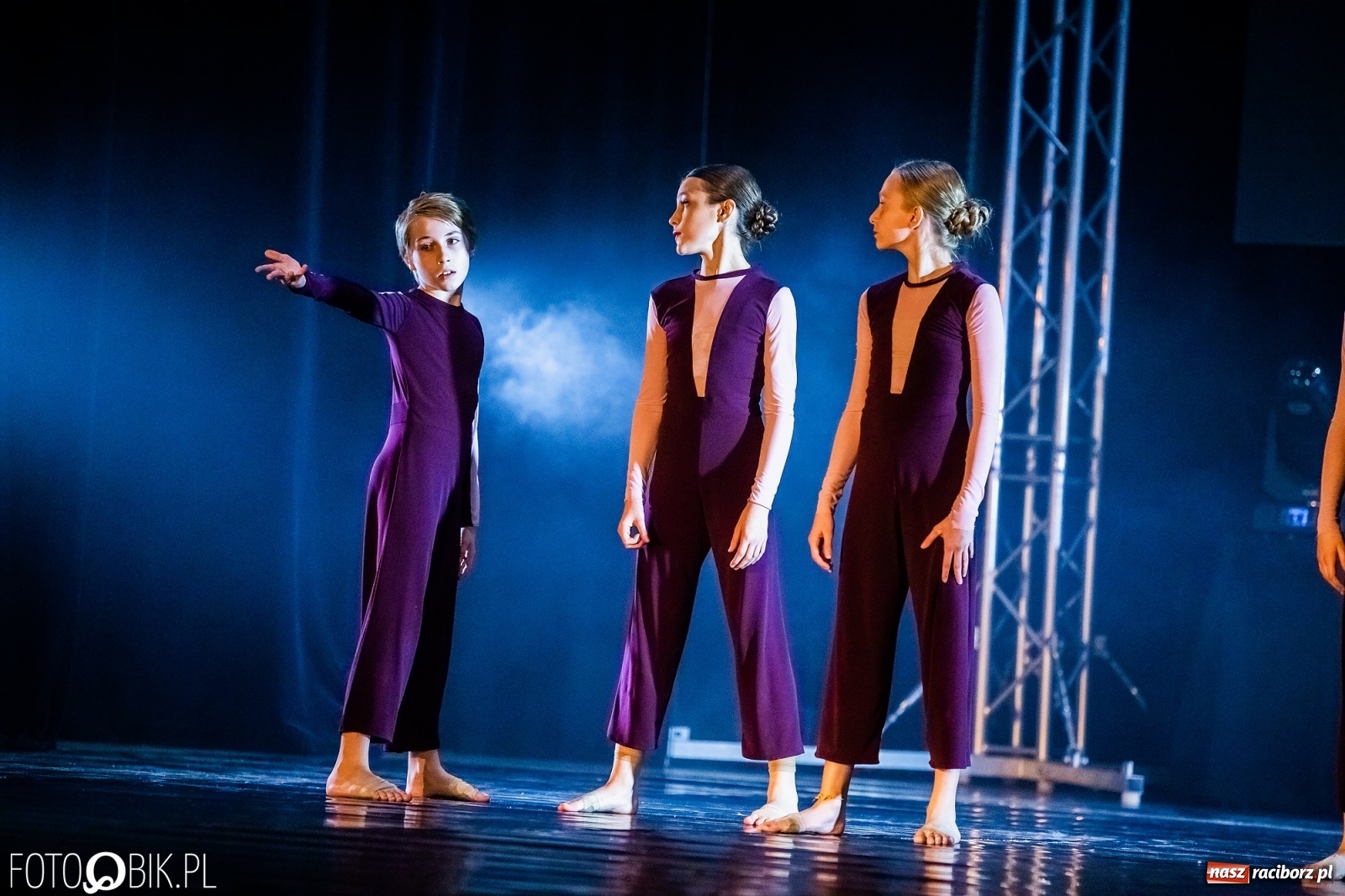 Zdjęcie w galerii na portalu naszraciborz.pl: Jubileuszowa gala zespołu tanecznego Skaza w Raciborskim Centrum Kultury wiadomości z regionu