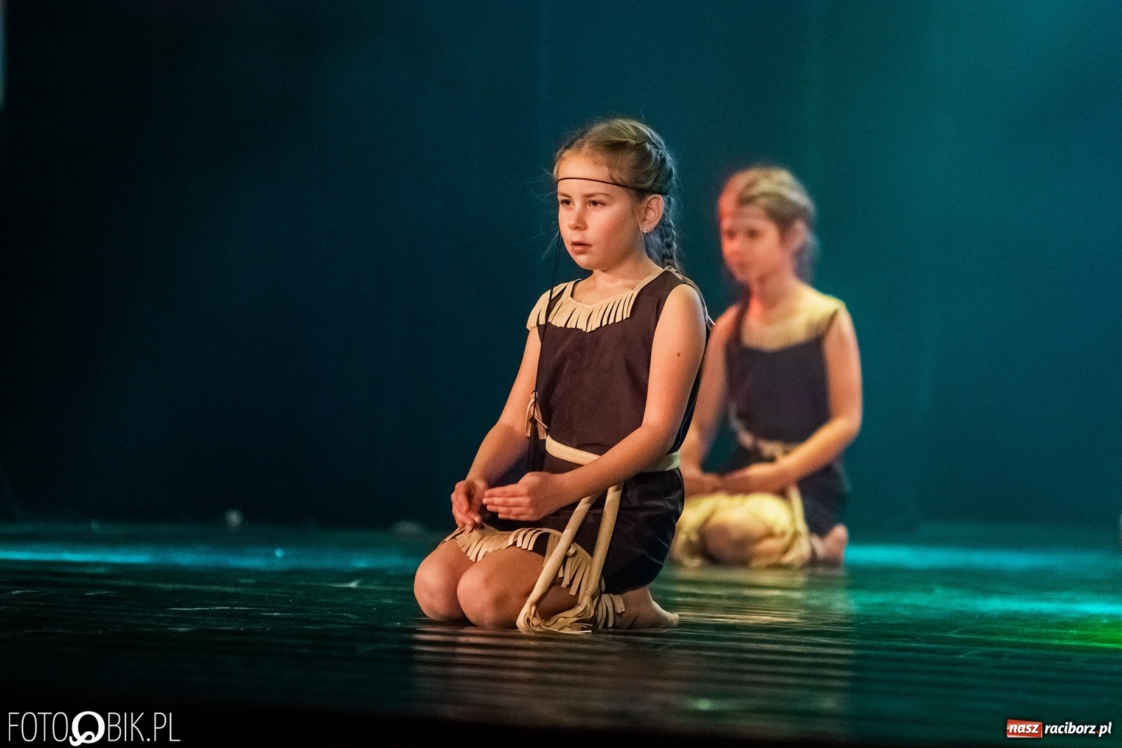 Zdjęcie w galerii na portalu naszraciborz.pl: Jubileuszowa gala zespołu tanecznego Skaza w Raciborskim Centrum Kultury wiadomości z regionu