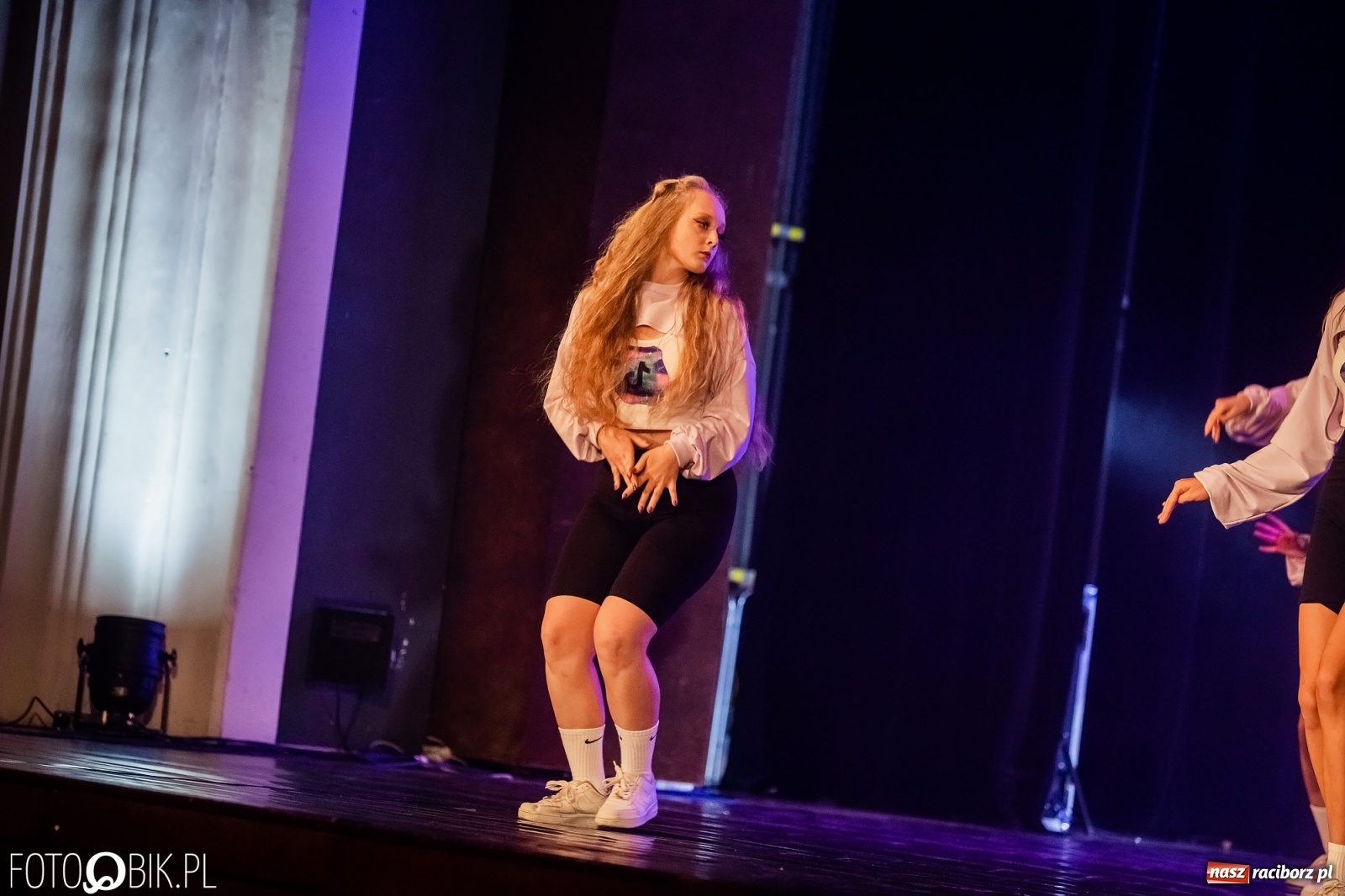 Zdjęcie w galerii na portalu naszraciborz.pl: Jubileuszowa gala zespołu tanecznego Skaza w Raciborskim Centrum Kultury wiadomości z regionu