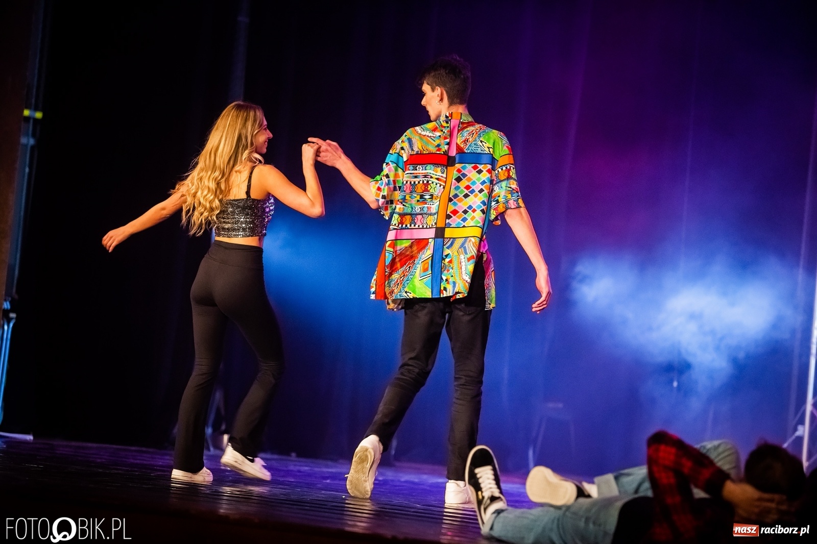 Zdjęcie w galerii na portalu naszraciborz.pl: Jubileuszowa gala zespołu tanecznego Skaza w Raciborskim Centrum Kultury wiadomości z regionu