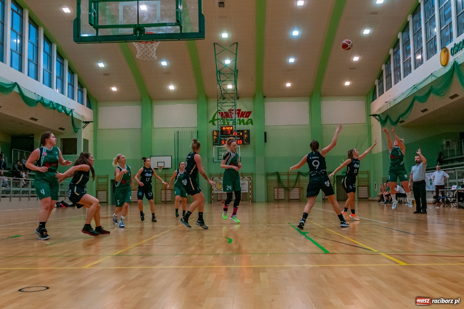 Zdjęcie w galerii na portalu naszraciborz.pl: RKK AZS brzeską Stal pokonał i na drugie miejsce awansował [FOTO] wiadomości z regionu