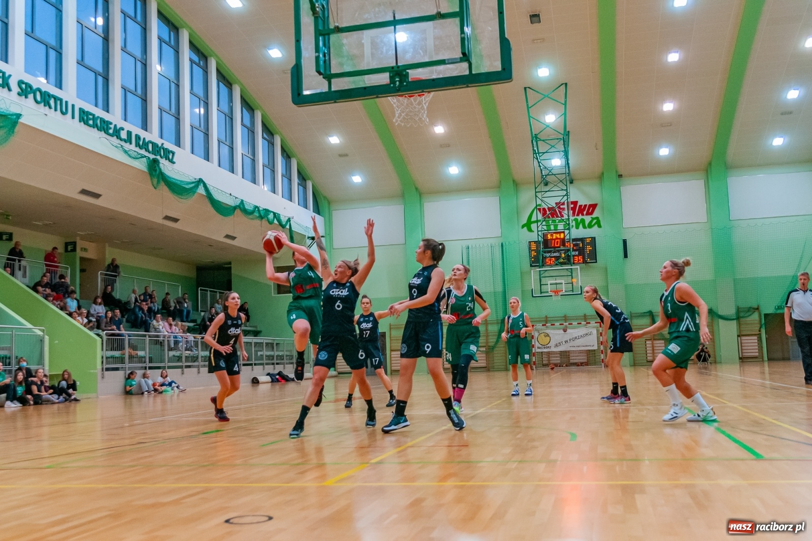 Zdjęcie w galerii na portalu naszraciborz.pl: RKK AZS brzeską Stal pokonał i na drugie miejsce awansował [FOTO] wiadomości z regionu