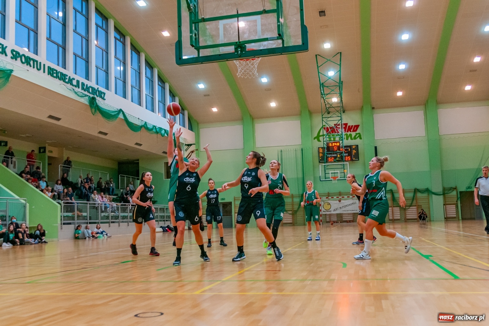 Zdjęcie w galerii na portalu naszraciborz.pl: RKK AZS brzeską Stal pokonał i na drugie miejsce awansował [FOTO] wiadomości z regionu