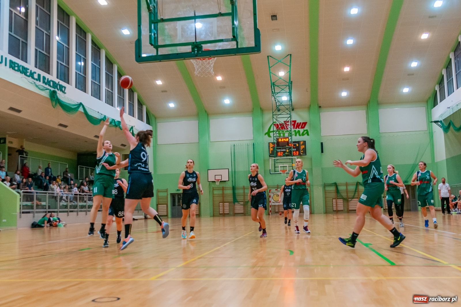 Zdjęcie w galerii na portalu naszraciborz.pl: RKK AZS brzeską Stal pokonał i na drugie miejsce awansował [FOTO] wiadomości z regionu