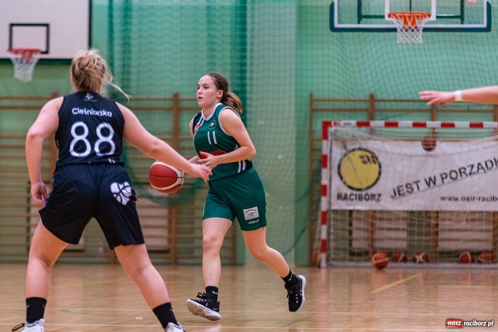 Zdjęcie w galerii na portalu naszraciborz.pl: RKK AZS brzeską Stal pokonał i na drugie miejsce awansował [FOTO] wiadomości z regionu