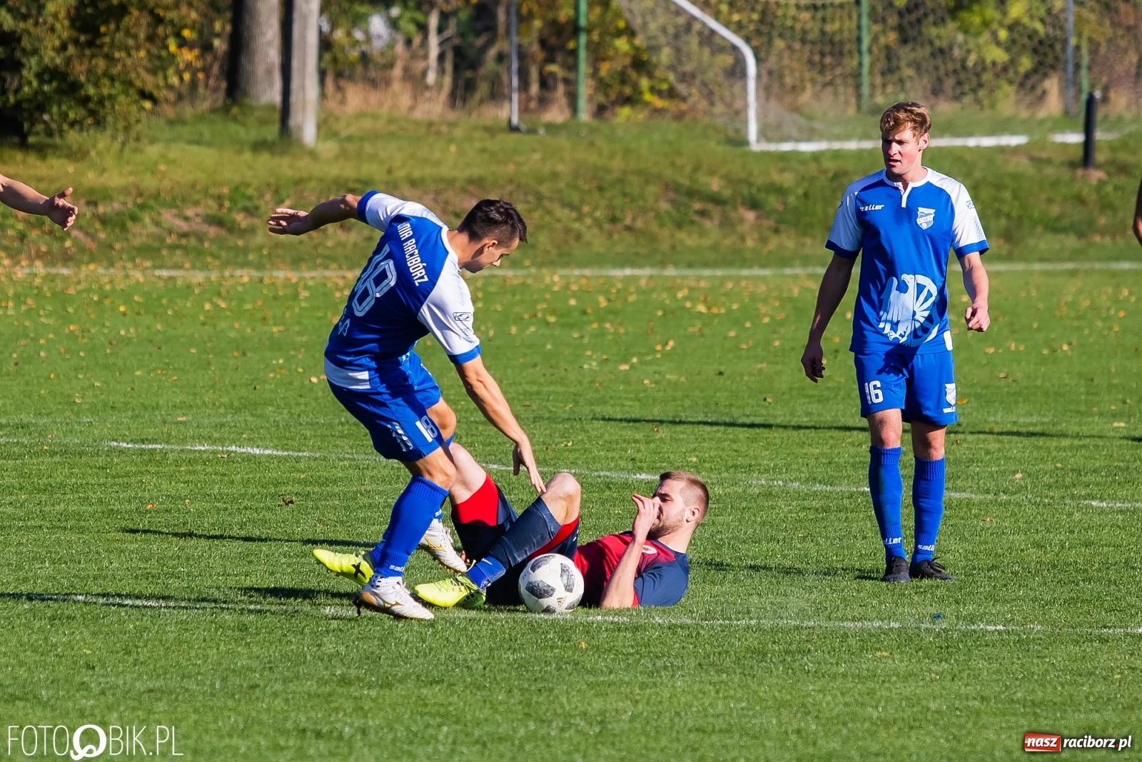 Zdjęcie w galerii na portalu naszraciborz.pl: Pogrom w Krzanowicach. Kolejne trzy punkty Unii Racibórz [FOTO] wiadomości z regionu