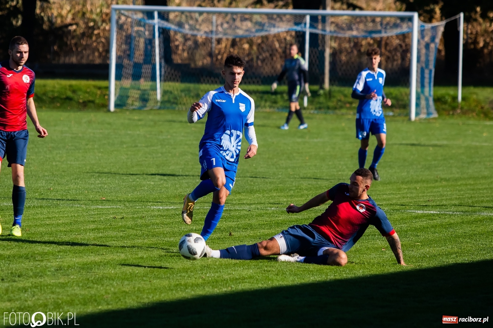 Zdjęcie w galerii na portalu naszraciborz.pl: Pogrom w Krzanowicach. Kolejne trzy punkty Unii Racibórz [FOTO] wiadomości z regionu