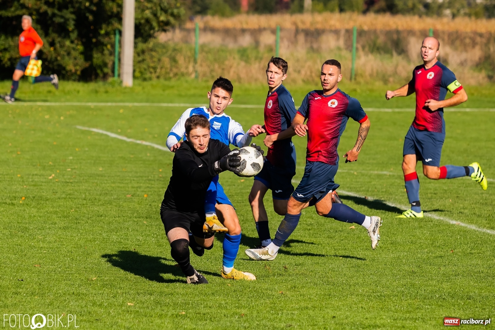 Zdjęcie w galerii na portalu naszraciborz.pl: Pogrom w Krzanowicach. Kolejne trzy punkty Unii Racibórz [FOTO] wiadomości z regionu