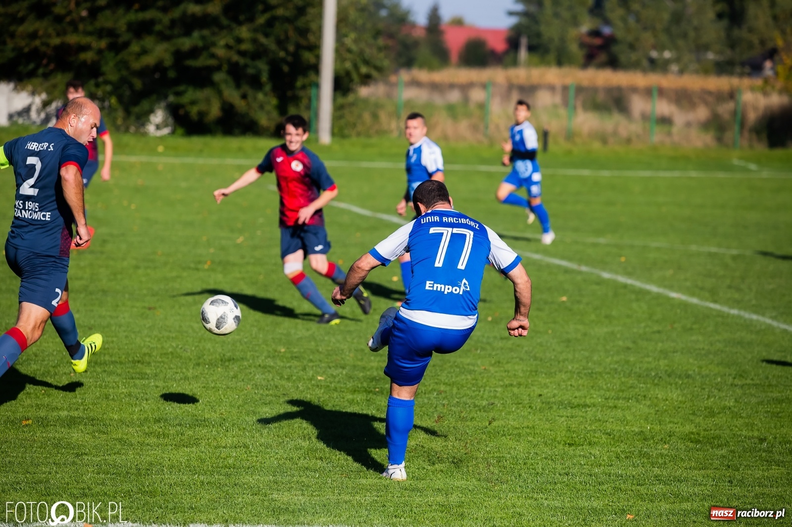Zdjęcie w galerii na portalu naszraciborz.pl: Pogrom w Krzanowicach. Kolejne trzy punkty Unii Racibórz [FOTO] wiadomości z regionu