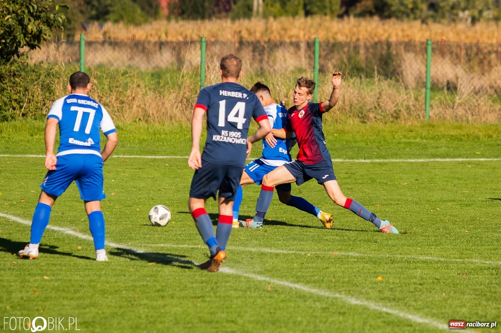 Zdjęcie w galerii na portalu naszraciborz.pl: Pogrom w Krzanowicach. Kolejne trzy punkty Unii Racibórz [FOTO] wiadomości z regionu